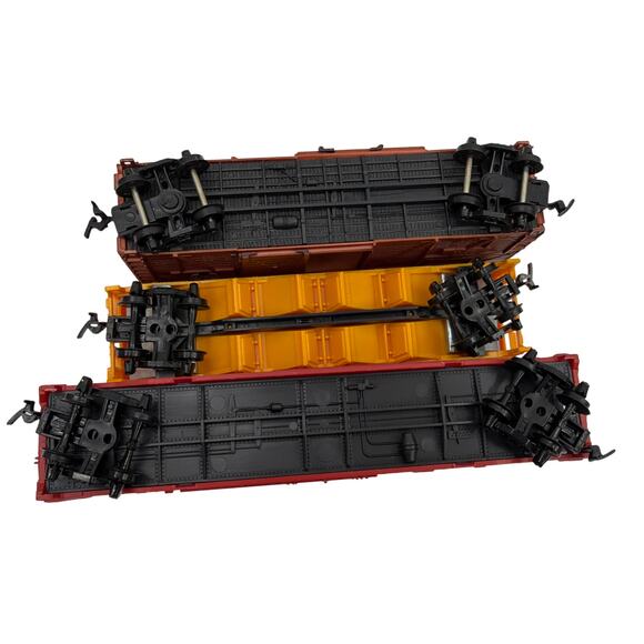 Tyco & Bachmann HO Scale Freight Cars Lot w/ Tyco 24 Trackside Signs & Poles - Picture 6 of 8